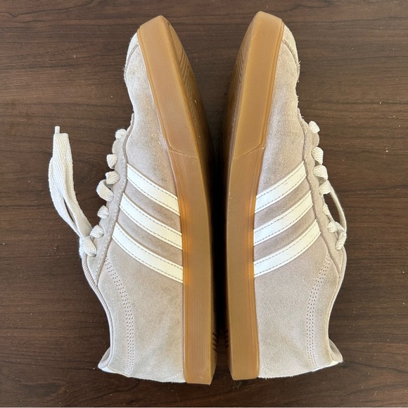 Adidas Suede Women's Sneakers Beige Striped Casual Streetwear - Picture 6 of 11